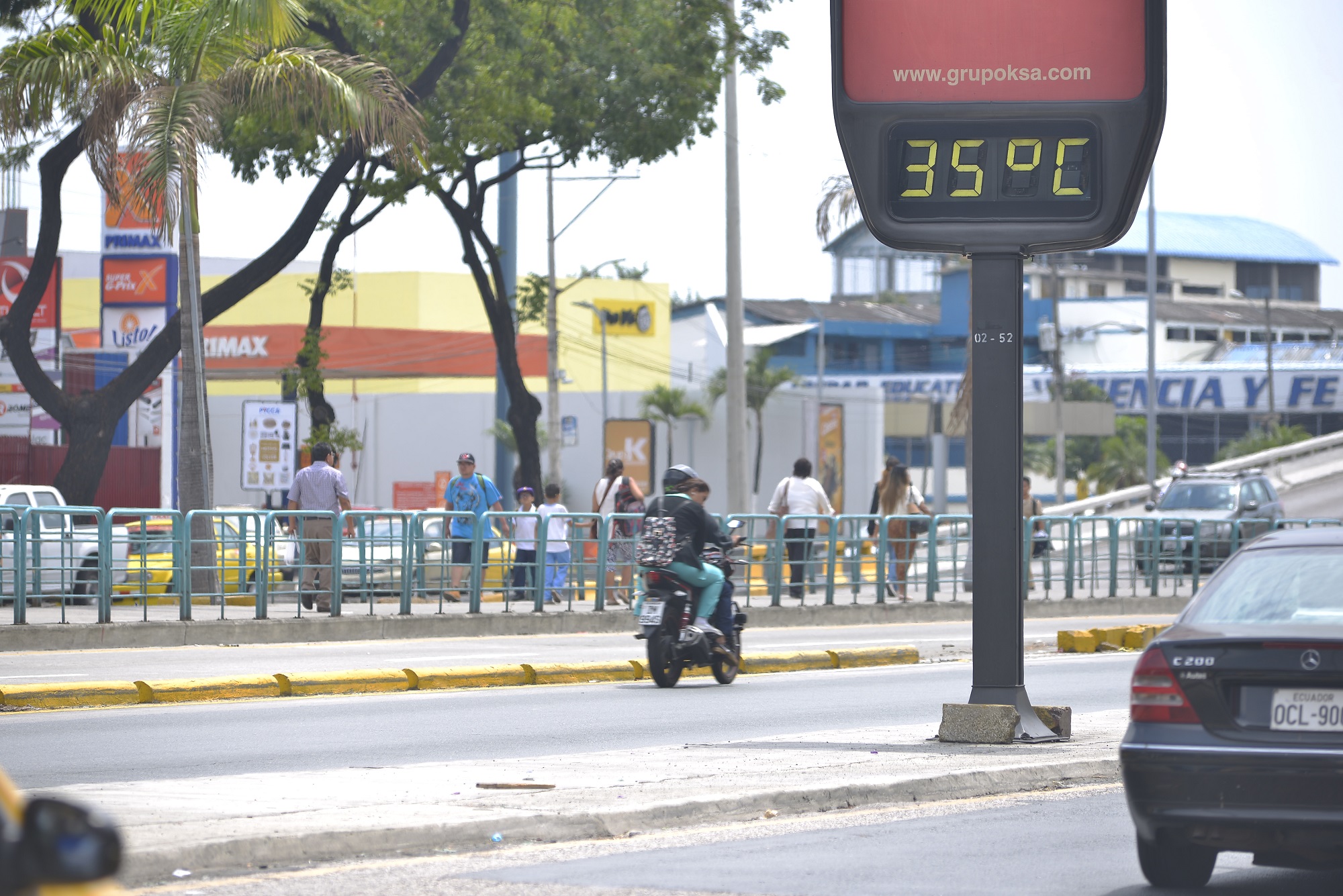 Calor y Deshidratación en Guayaquil: ¿Por qué aumentan las piedras en los riñones?